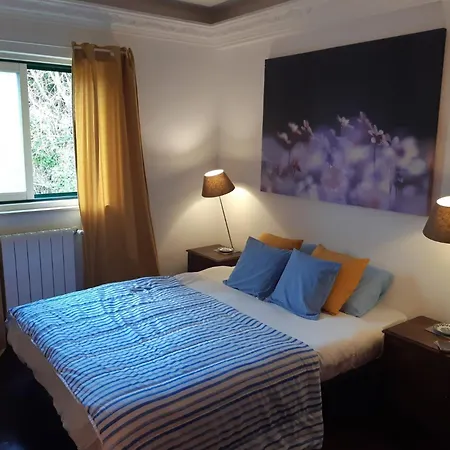 בית אירוח At סינטרה